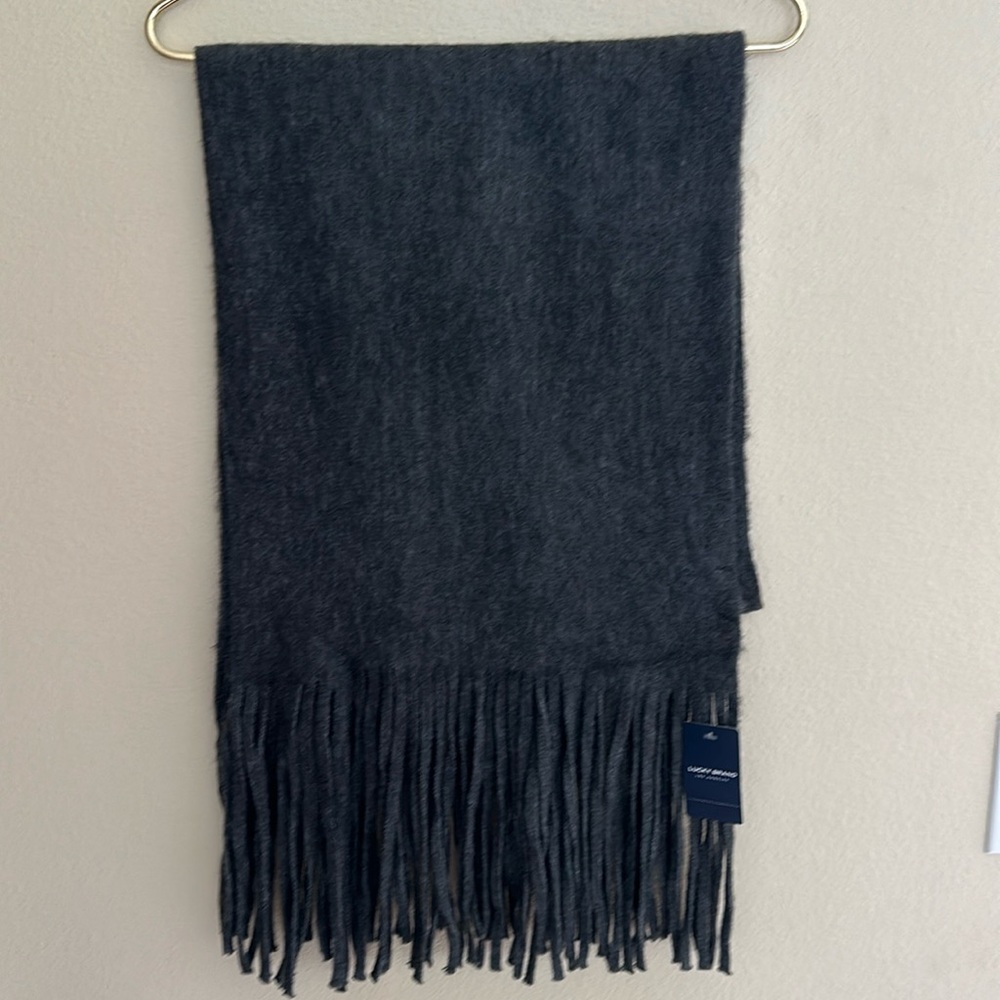 LUCKY BRAND Beautiful Extra Large Charcoal Gray Wrap/Scarf NWT